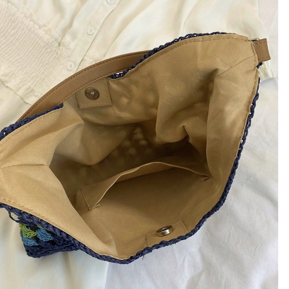 Boho Multicolor Crochet Shoulder Bag - Picture 4 of 5